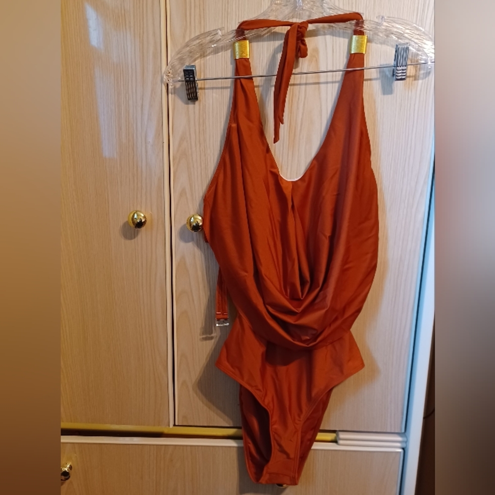 Women Swimsuit (#105)